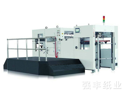 全自動(dòng)啤盒機(jī)2 全自動(dòng)啤盒機(jī)2